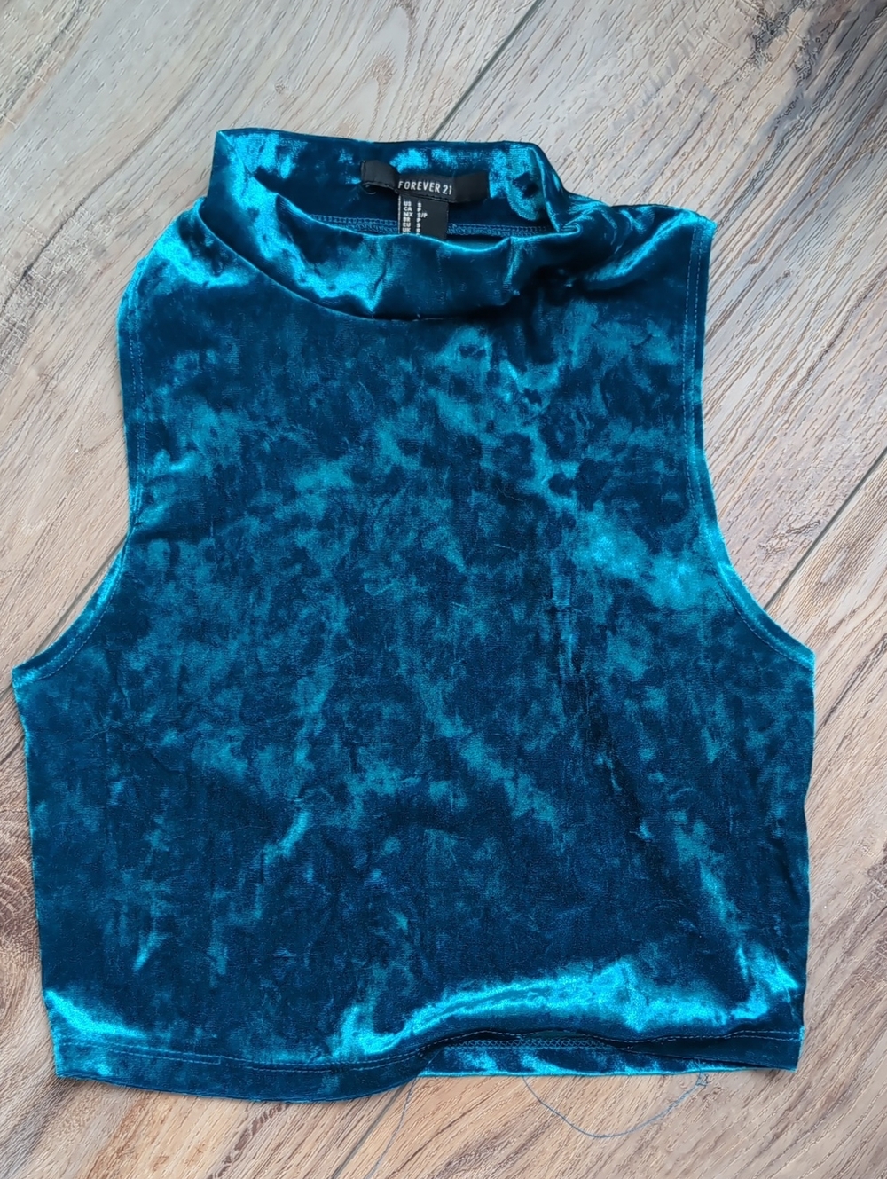 Forever 21 Teal Crushed Velvet Sleeveless Mock Neck Tank